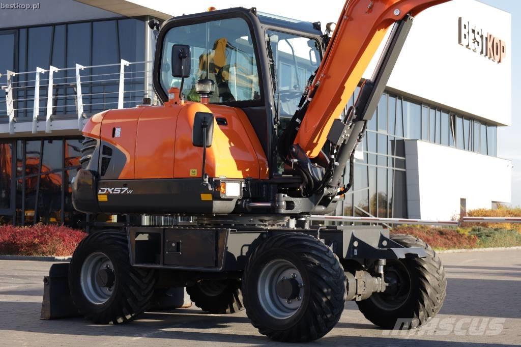 Doosan DX 57 W-5 Gumikerekes kotrók