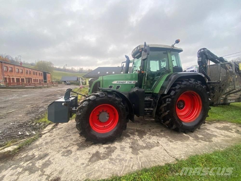 Fendt 716 Traktorok