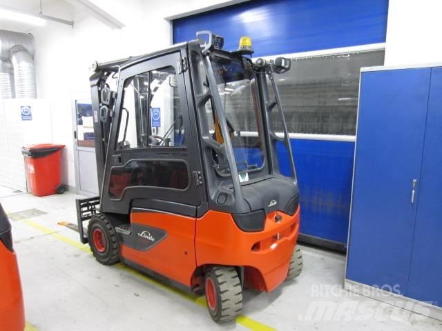 Linde E25 Elektromos targoncák