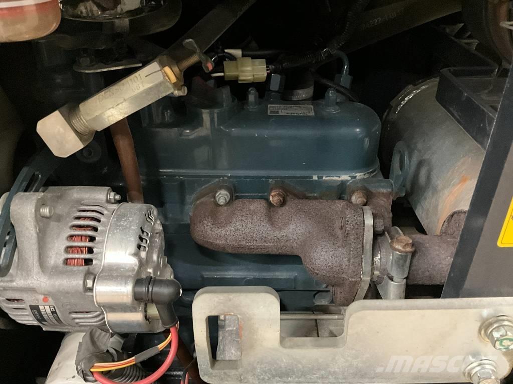 Kubota KX 016-4 Mini kotrók < 7t