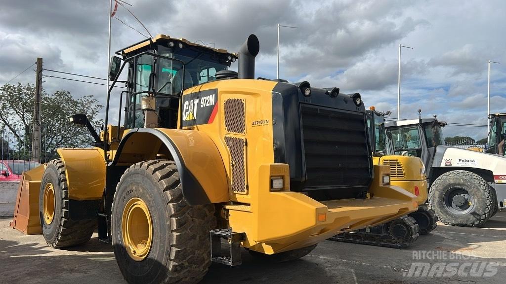 CAT 972 M Gumikerekes homlokrakodók