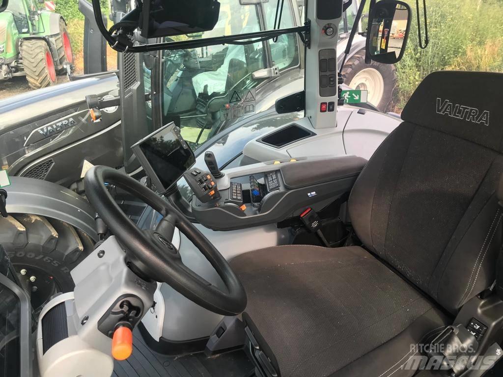 Valtra S 394 Traktorok