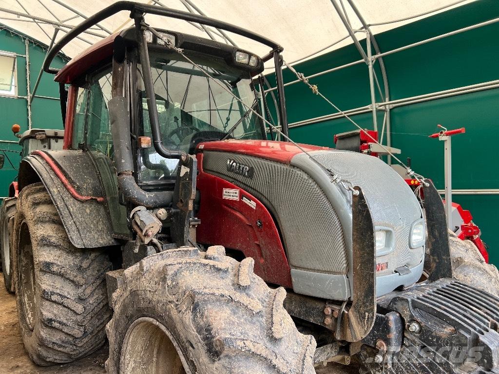 Valtra N 121 Erdészeti traktorok