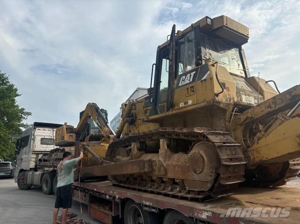 CAT D7G2 lánctalpas dózerek