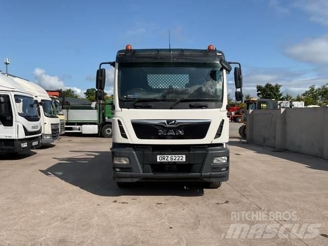MAN TGM 18.250 Hidraulikus konténerszállító