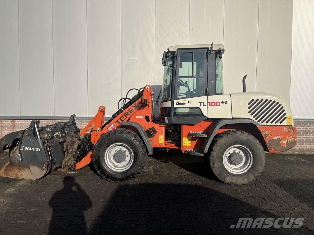 Terex TL100 Gumikerekes homlokrakodók