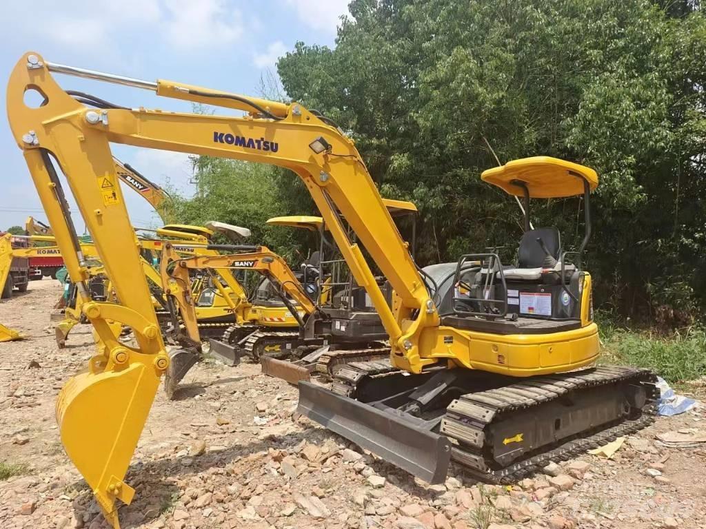 Komatsu PC35 Lánctalpas kotrók