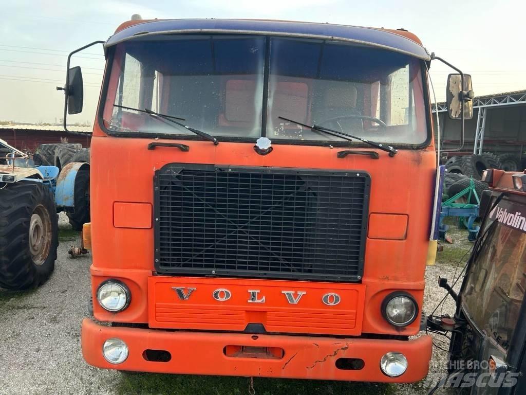 Volvo F 88 Billenő teherautók