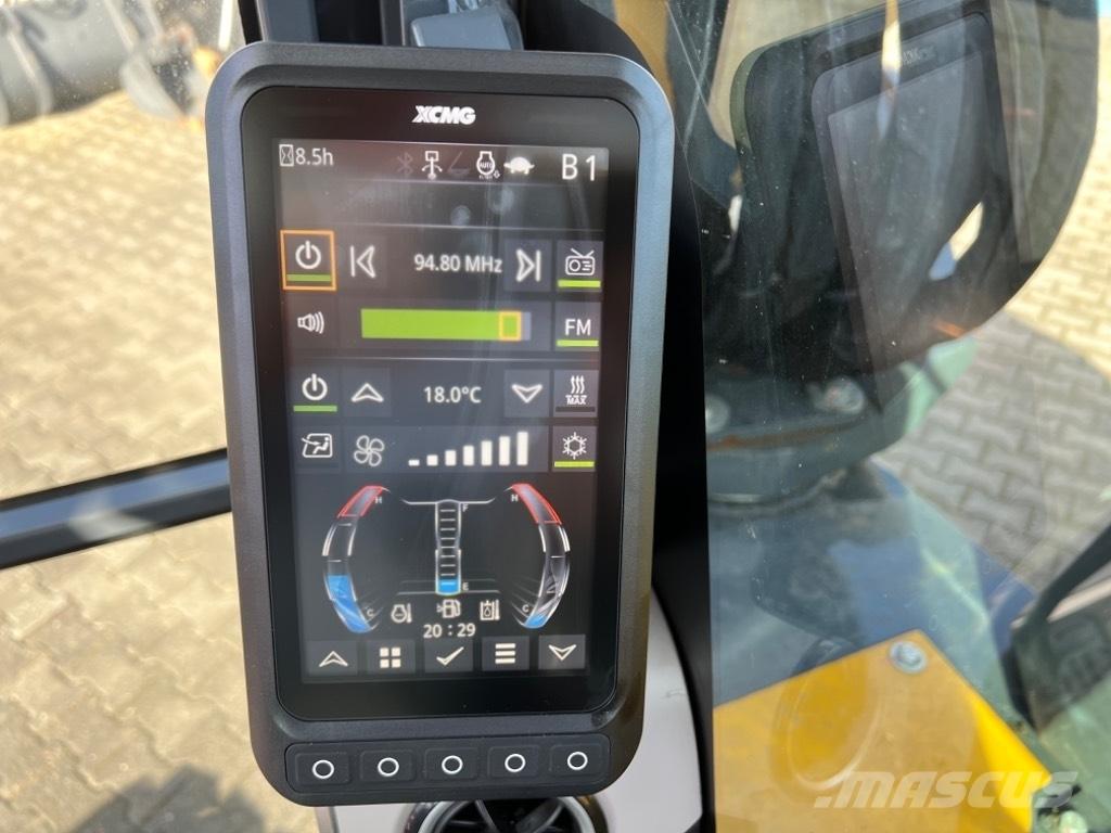 XCMG XE 80 E Közepes (midi) kotrók 7 t - 12 t
