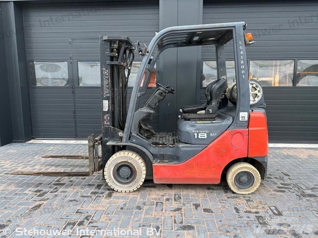 Toyota 02-8FGF18 Gázüzemű targoncák