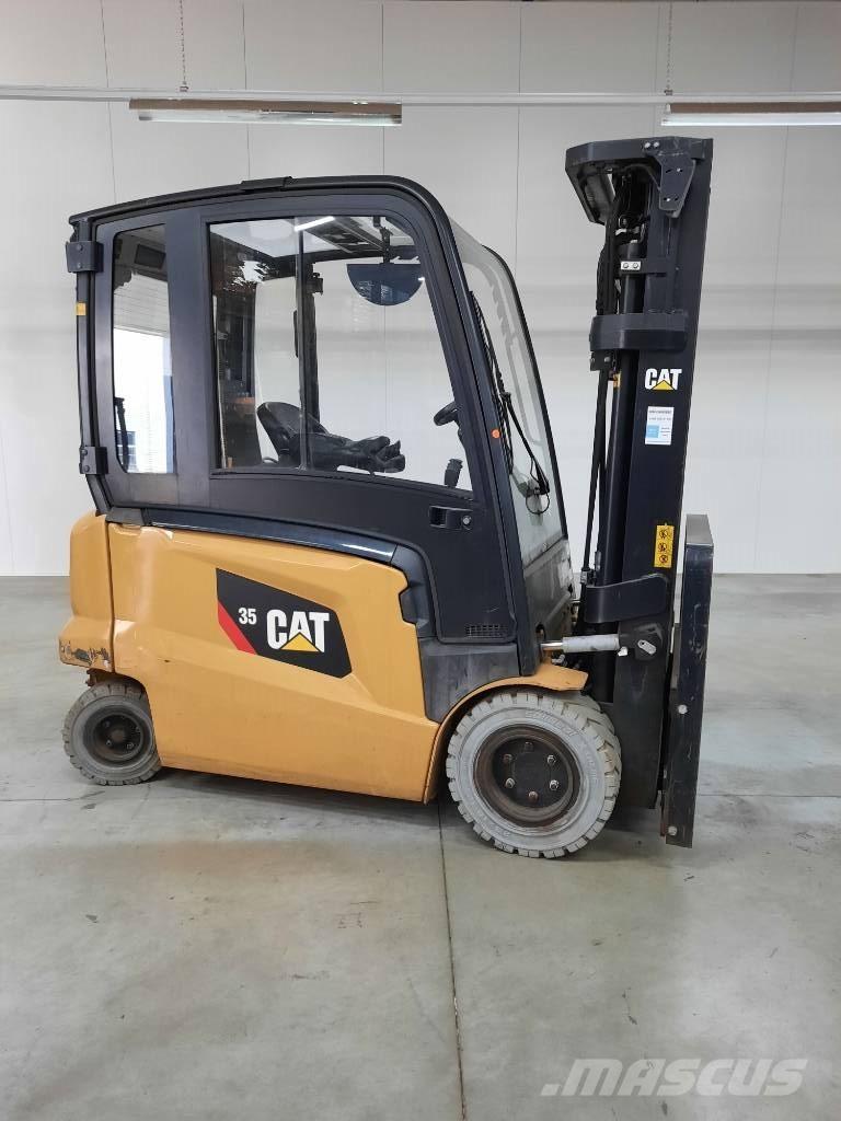 CAT EP35N Elektromos targoncák