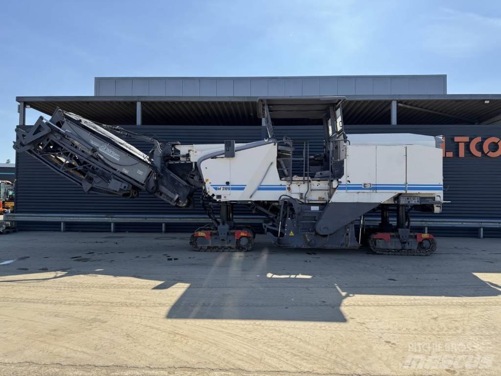 Wirtgen W 210 Aszfalt marók