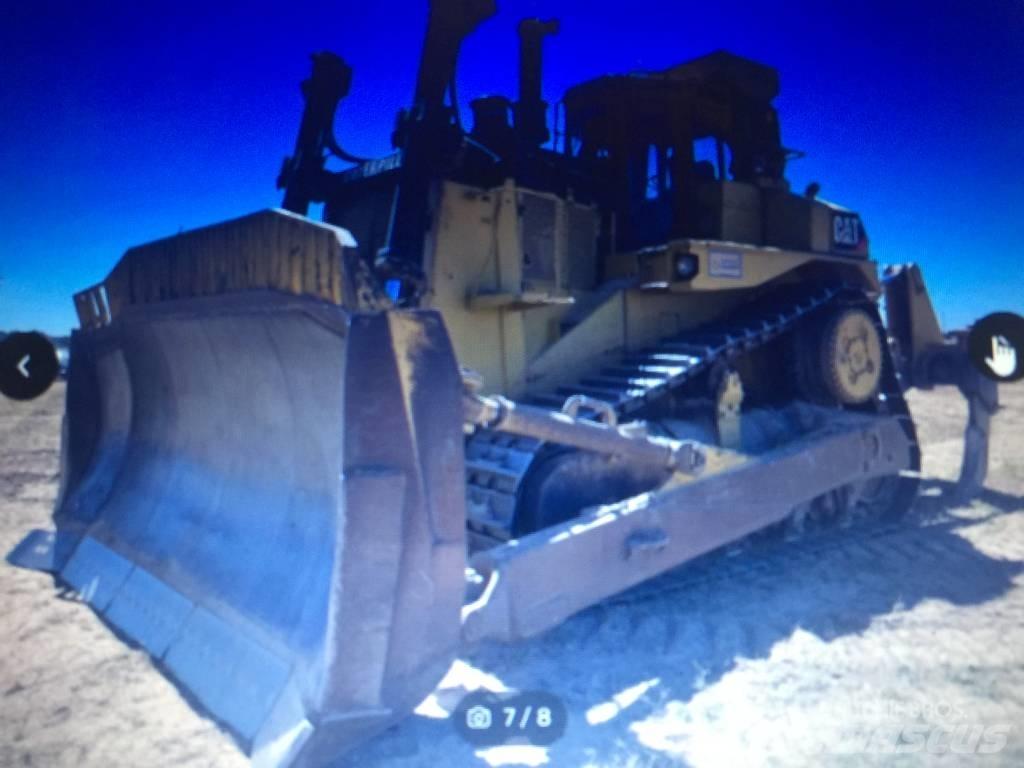CAT D 9 L lánctalpas dózerek