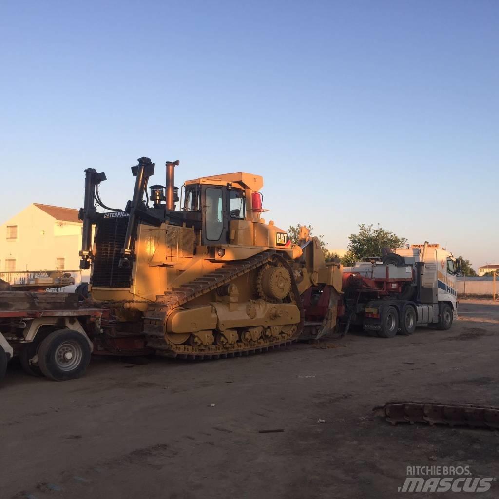CAT D 9 L lánctalpas dózerek