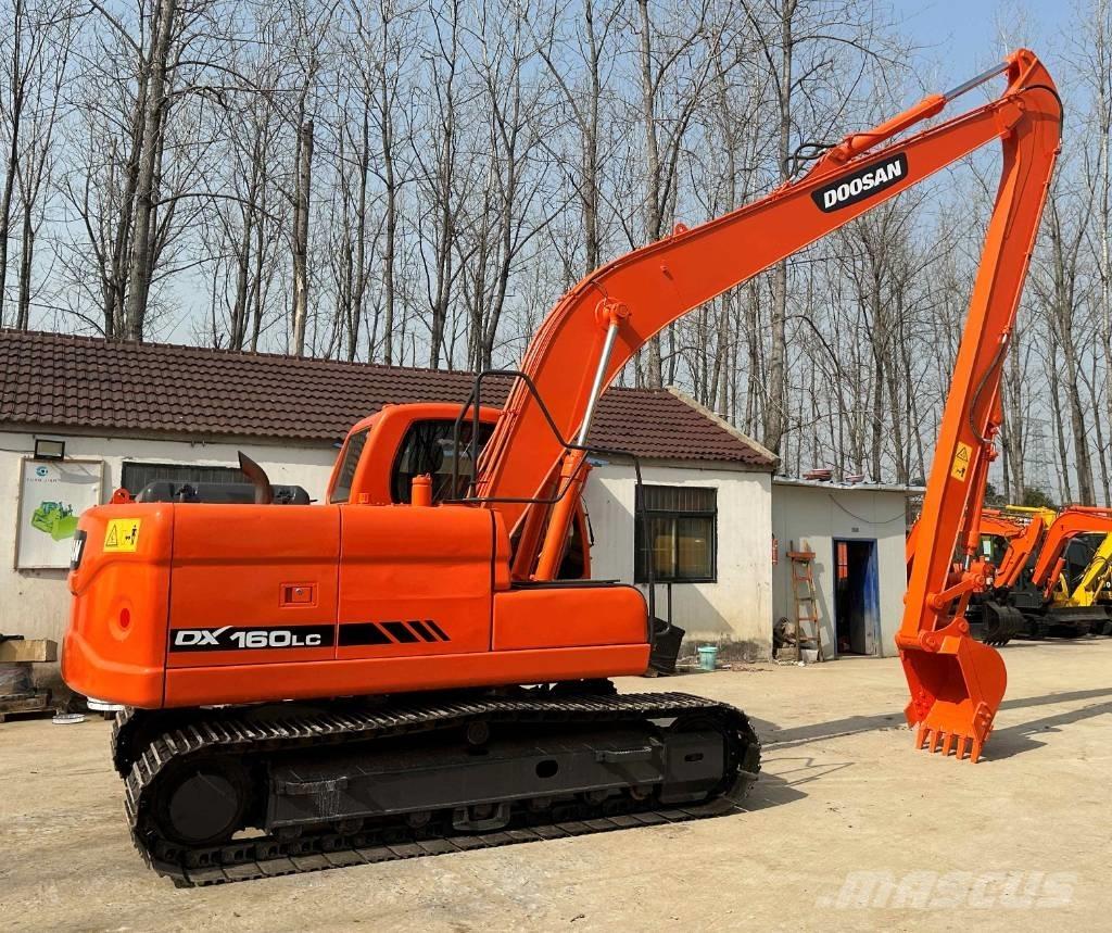 Doosan DX160LC Lánctalpas kotrók