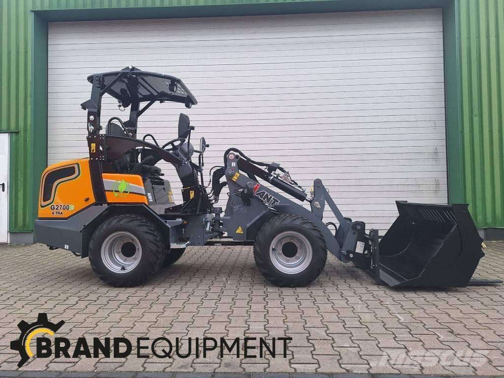 GiANT G2700E X-TRA Gumikerekes homlokrakodók