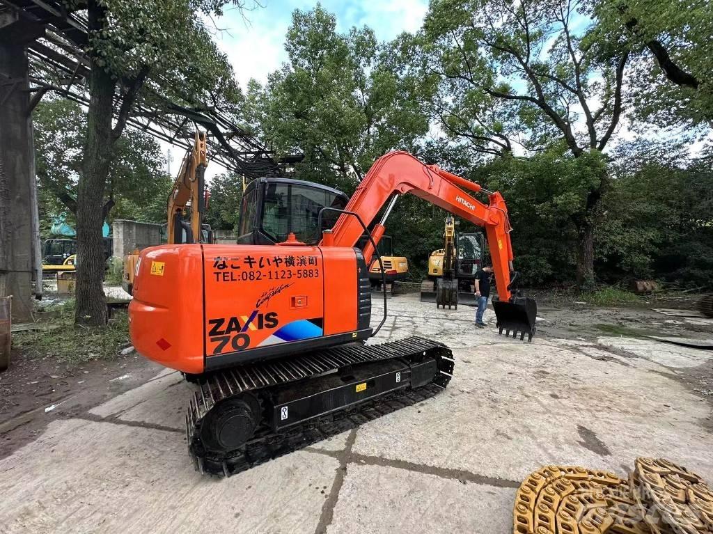 Hitachi 70 Lánctalpas kotrók