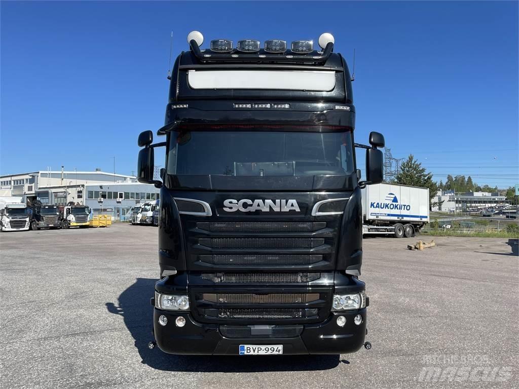 Scania R580 6x4 Nyergesvontatók