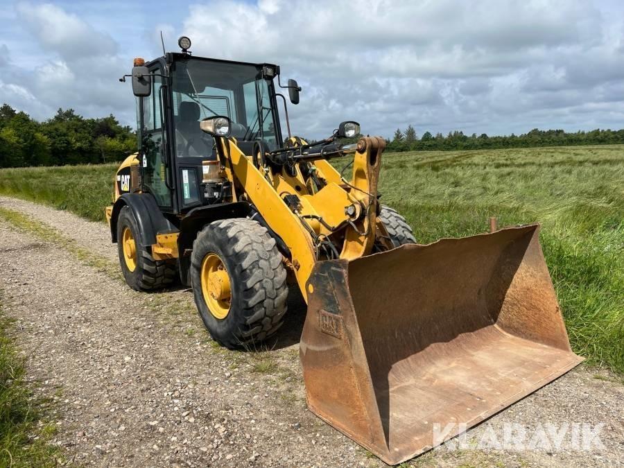 CAT 908 H 2 Gumikerekes homlokrakodók
