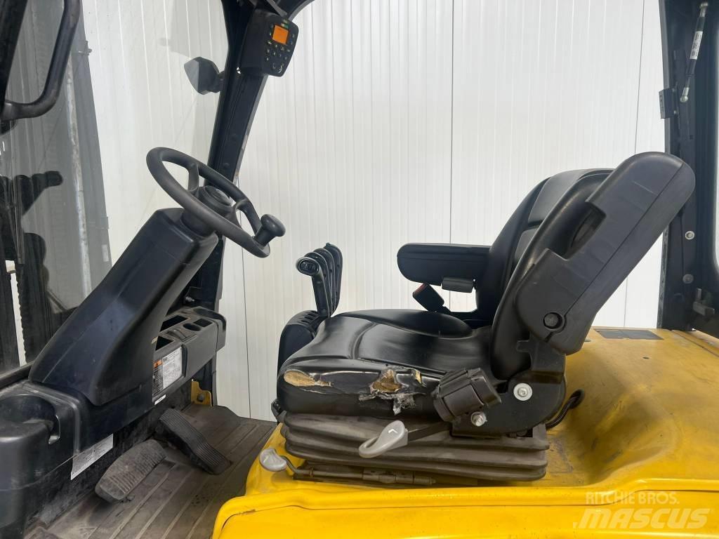 Yale ERP30VL Elektromos targoncák