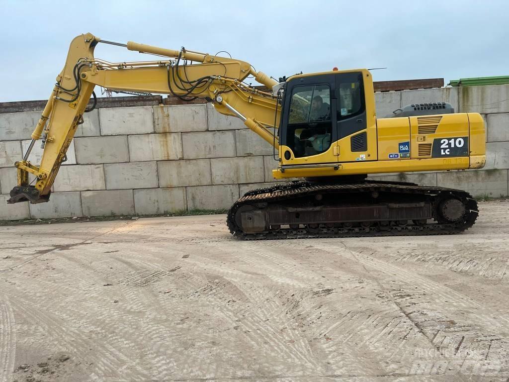 Komatsu PC 210 Lánctalpas kotrók