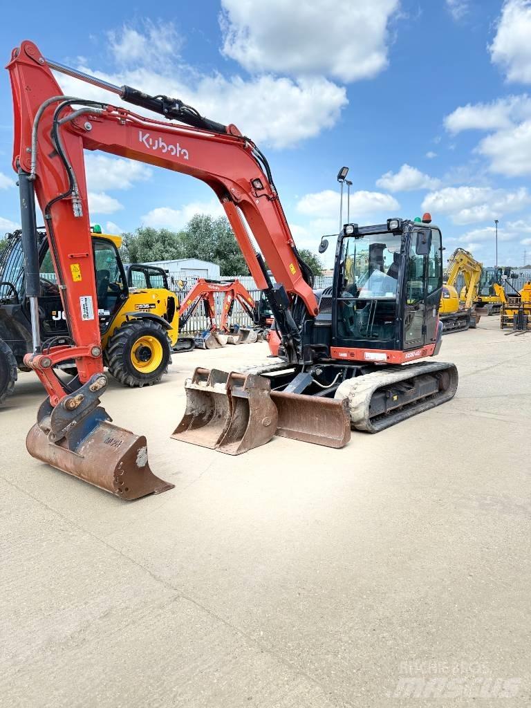 Kubota KX 080-4 Közepes (midi) kotrók 7 t - 12 t