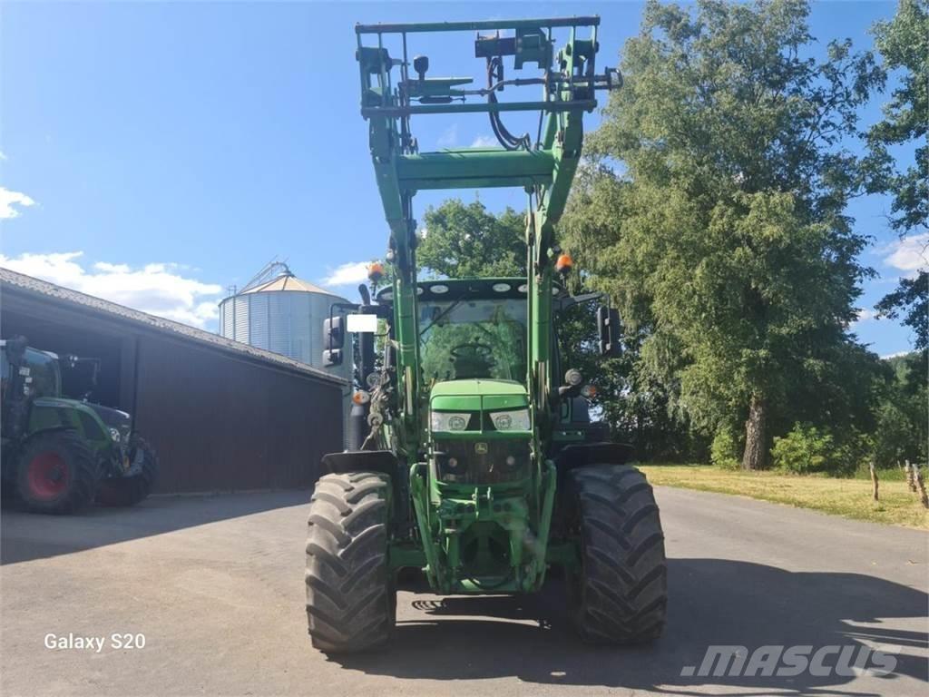 John Deere 6130R Traktorok