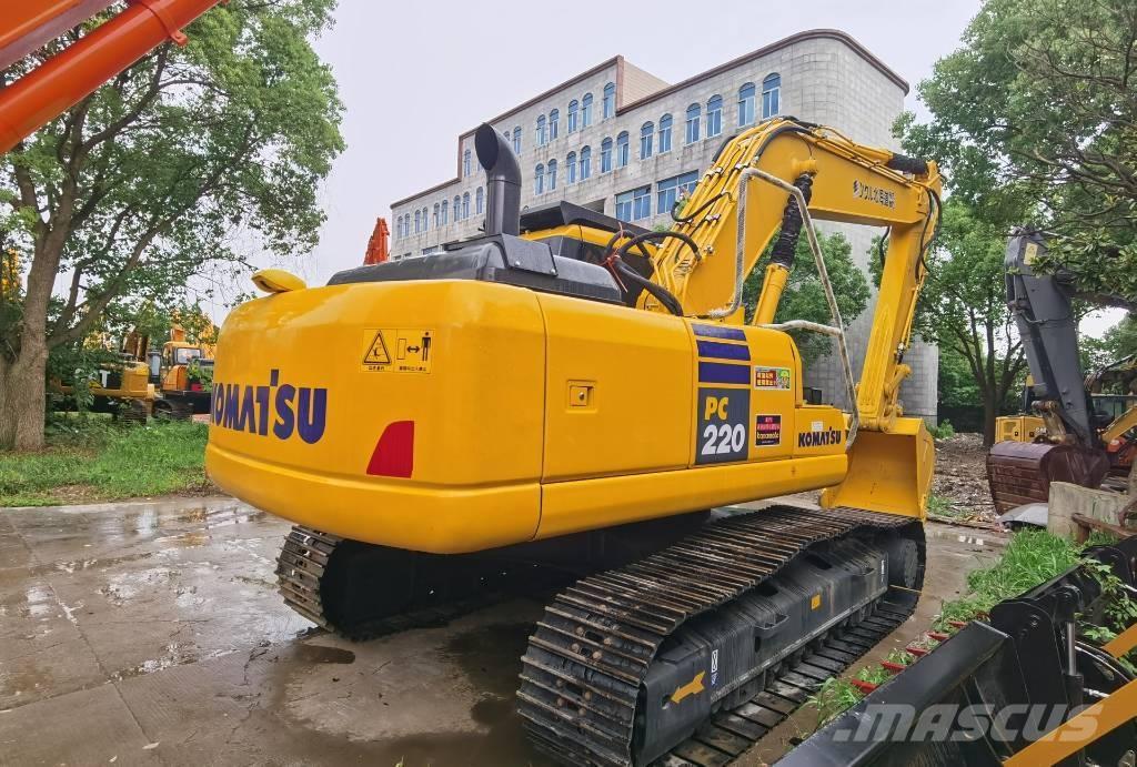Komatsu PC 220-7 Lánctalpas kotrók