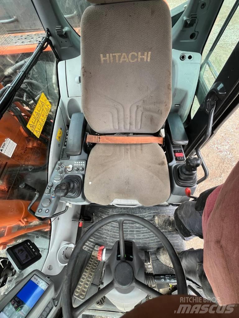 Hitachi ZX 145 W-6 Gumikerekes kotrók