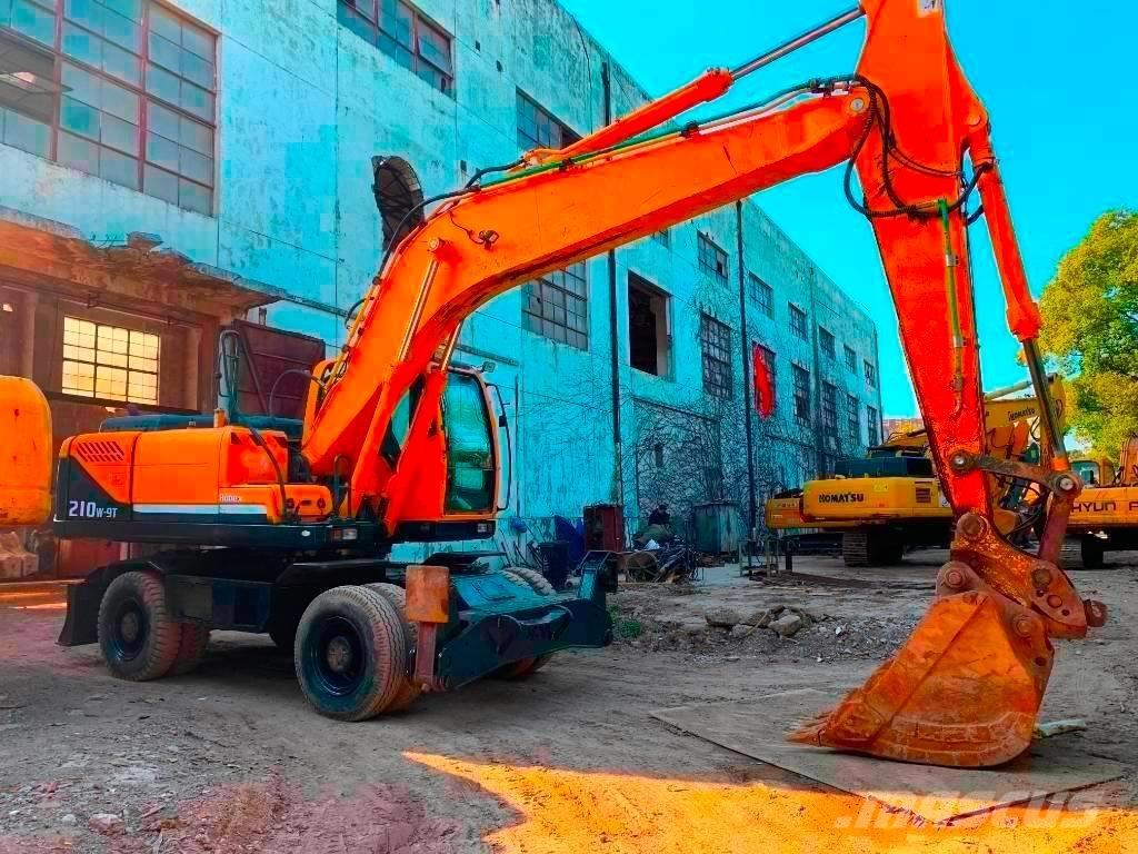 Hyundai R210W-9T Lánctalpas kotrók