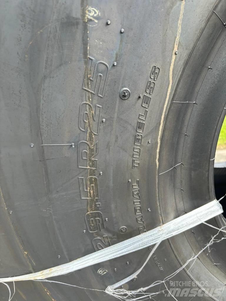 Firestone Tyres Egyéb alkatrészek