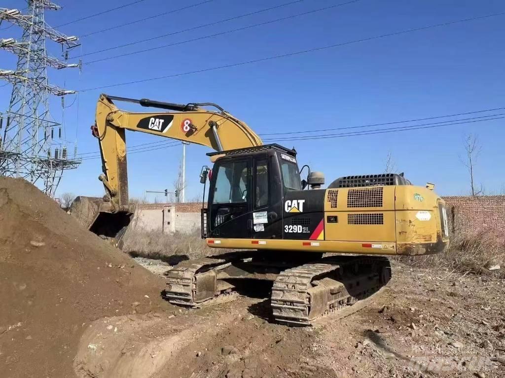 CAT 329 D2 Lánctalpas kotrók