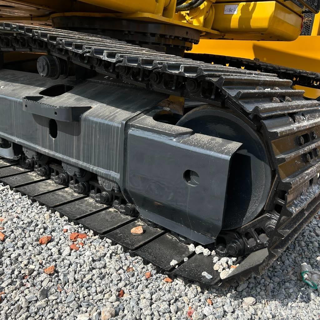 Komatsu 200-8 Lánctalpas kotrók