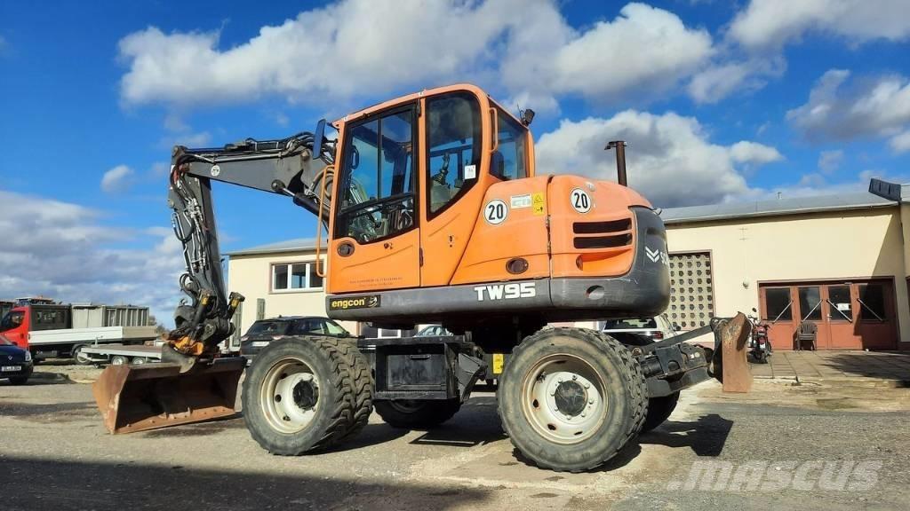 Terex TW 95 Gumikerekes kotrók