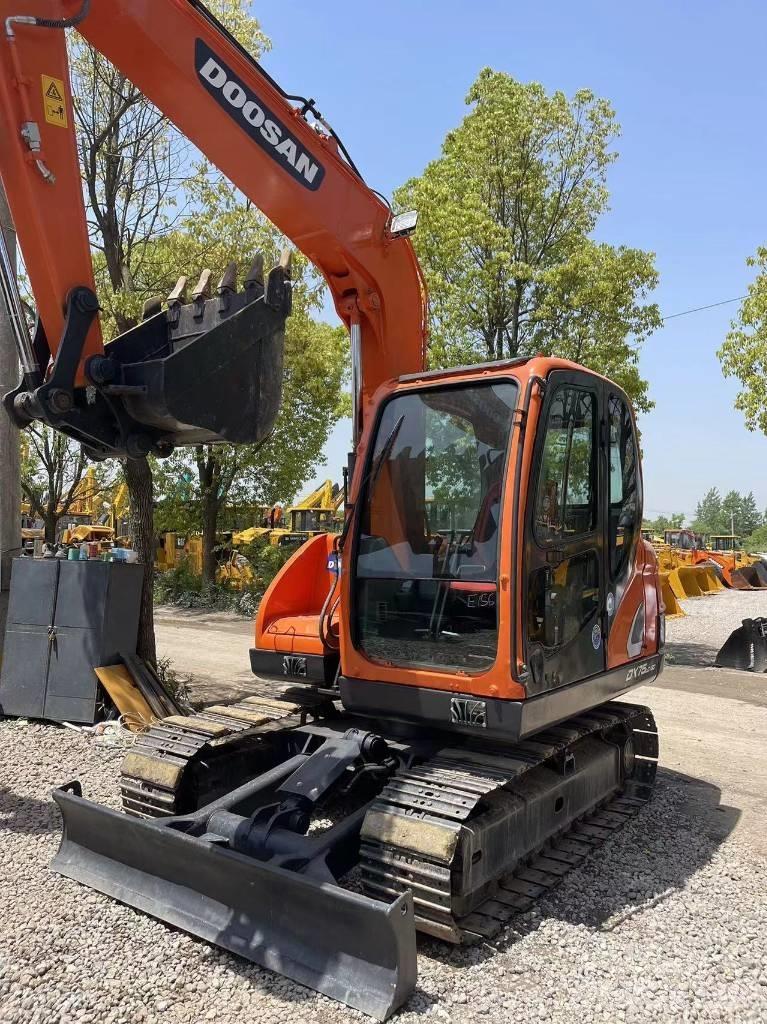 Doosan DX75 Mini kotrók < 7t