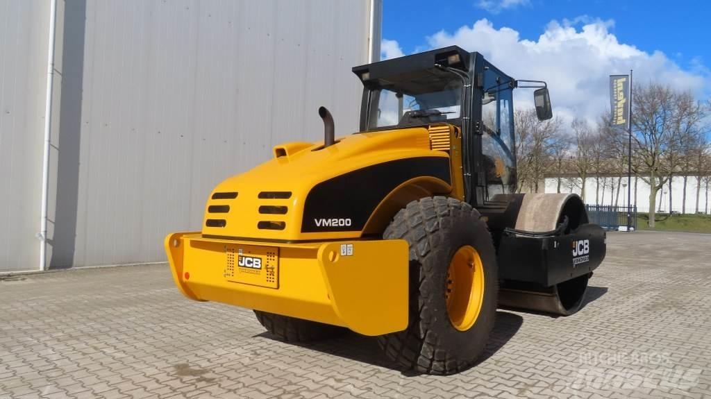JCB VM200D Egydobos hengerek
