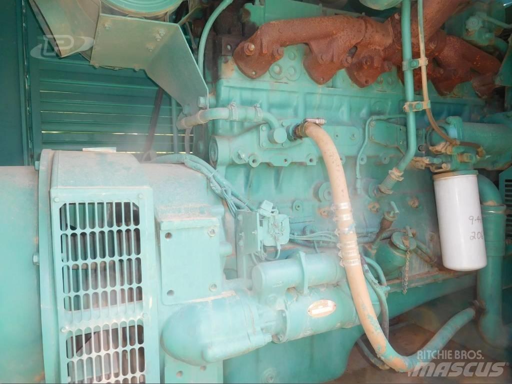 Onan 300 KW Dízel áramfejlesztők