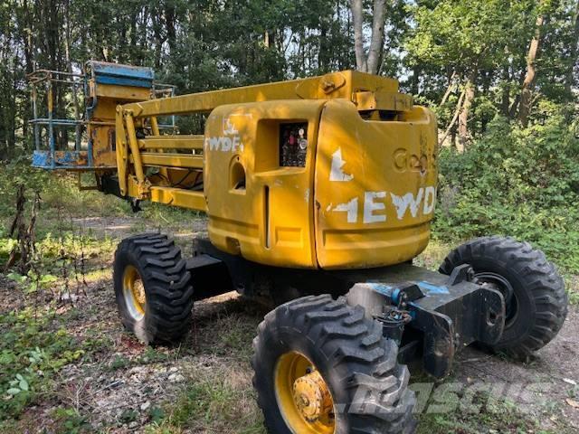 Genie Z 45/25 Karos emelők