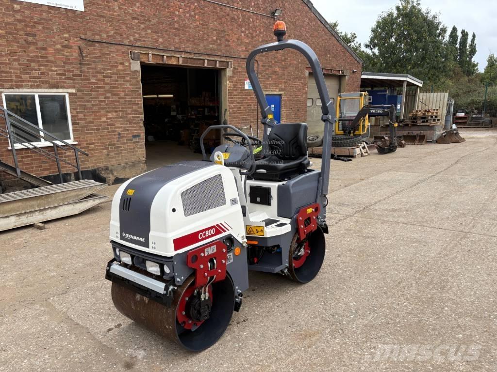 Dynapac CC 800 Ikerdobos hengerek