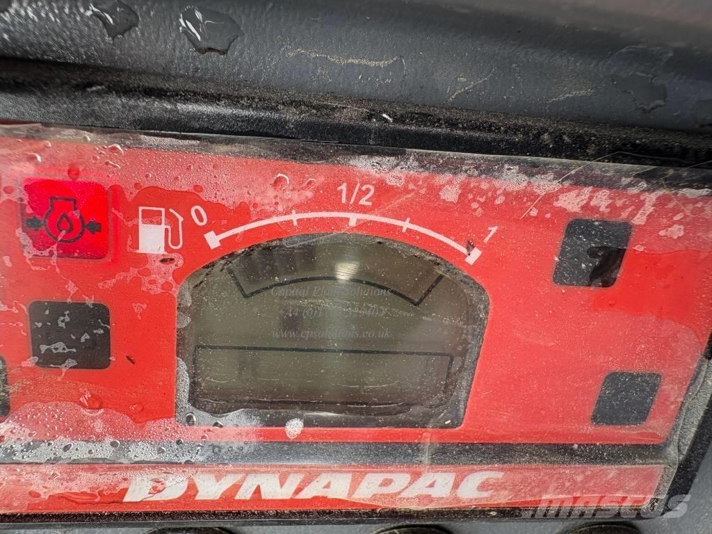 Dynapac CC 800 Ikerdobos hengerek