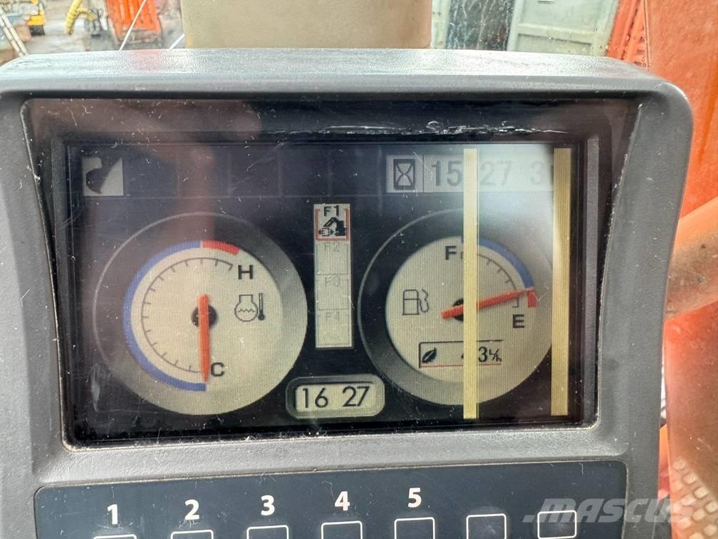 Hitachi ZX 280 LC-3 Lánctalpas kotrók