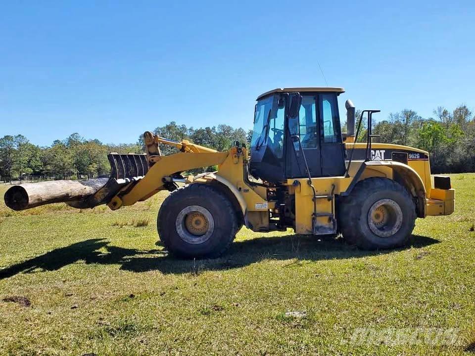 CAT 962 G Gumikerekes homlokrakodók