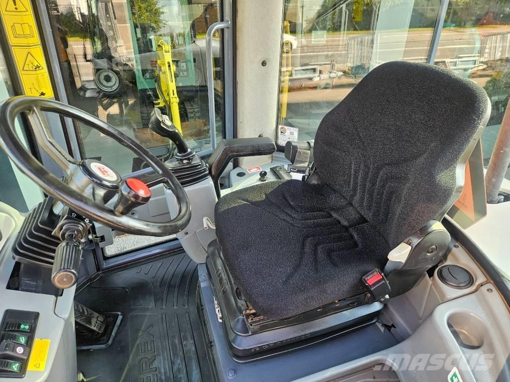 Terex TL 65 Gumikerekes homlokrakodók
