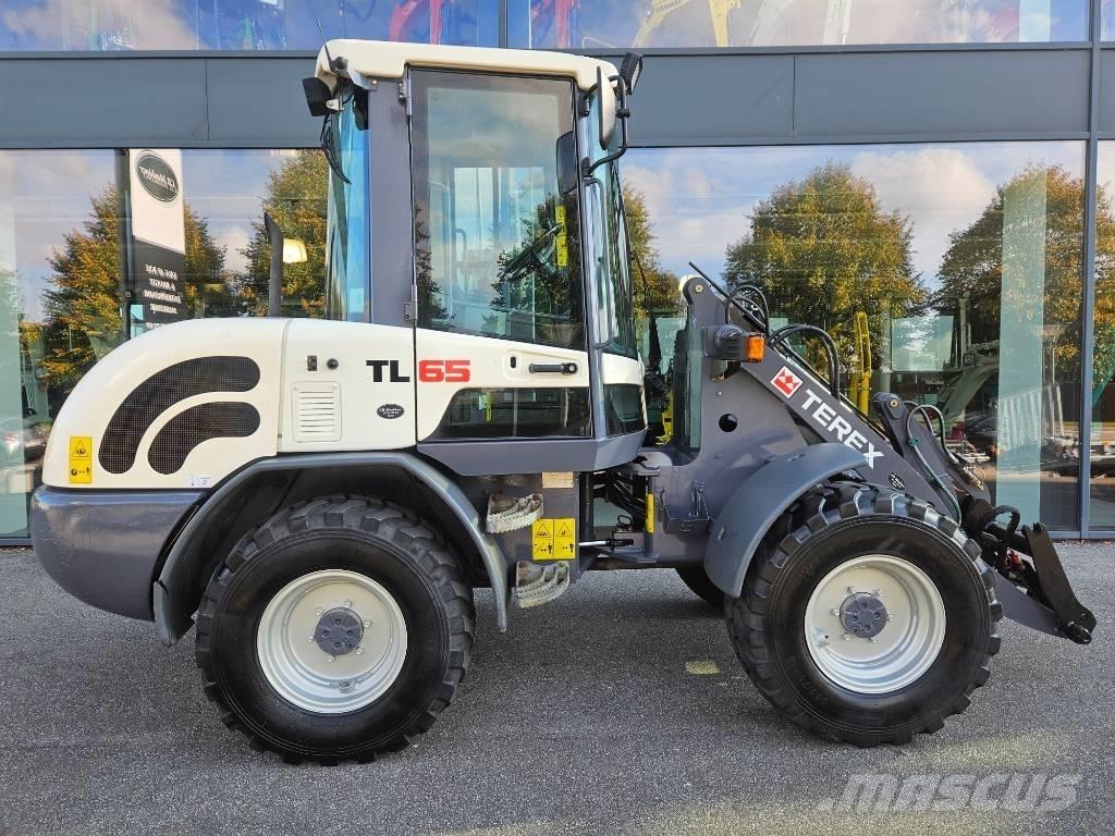 Terex TL 65 Gumikerekes homlokrakodók