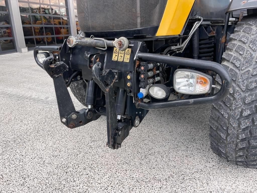 JCB Fastrac 8250 Traktorok