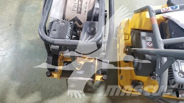 Bomag BVP10/36 Vontatott vibrátoros hengerek