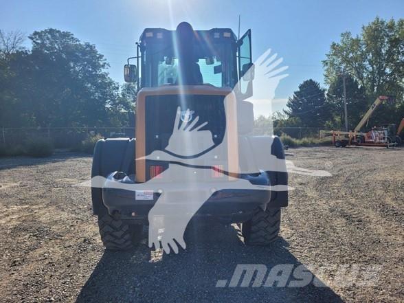 CASE 521G XR Gumikerekes homlokrakodók