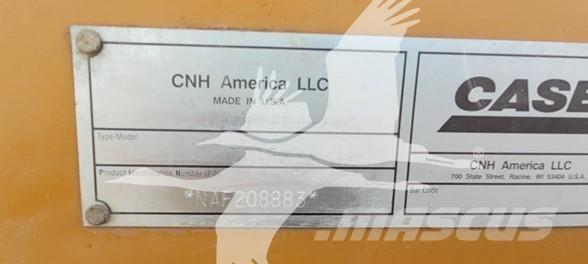 CASE 721E Gumikerekes homlokrakodók