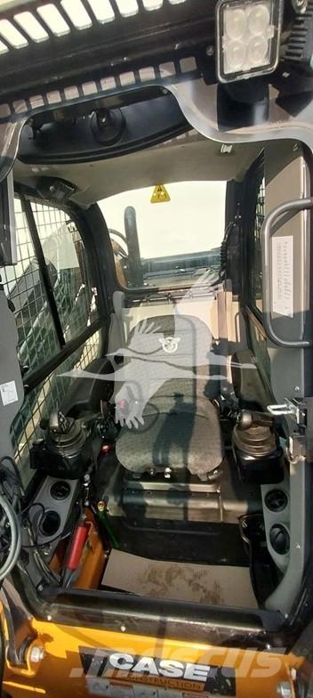 CASE DL550 Kompaktrakodók