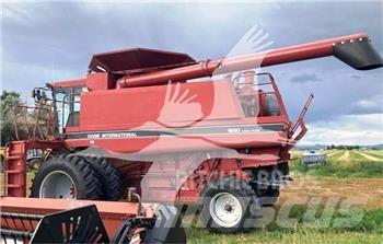 Case IH 1680 Kombájnok